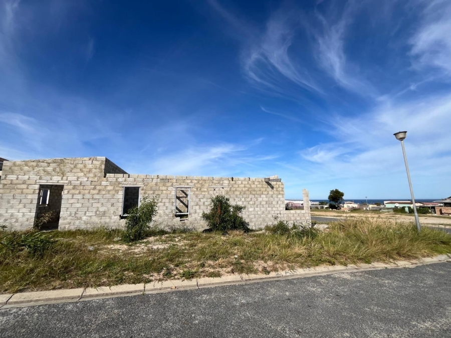 4 Bedroom Property for Sale in Hawston Western Cape